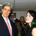 Con John Kerry despues de un concierto con el Silk Road Ensemble 2009